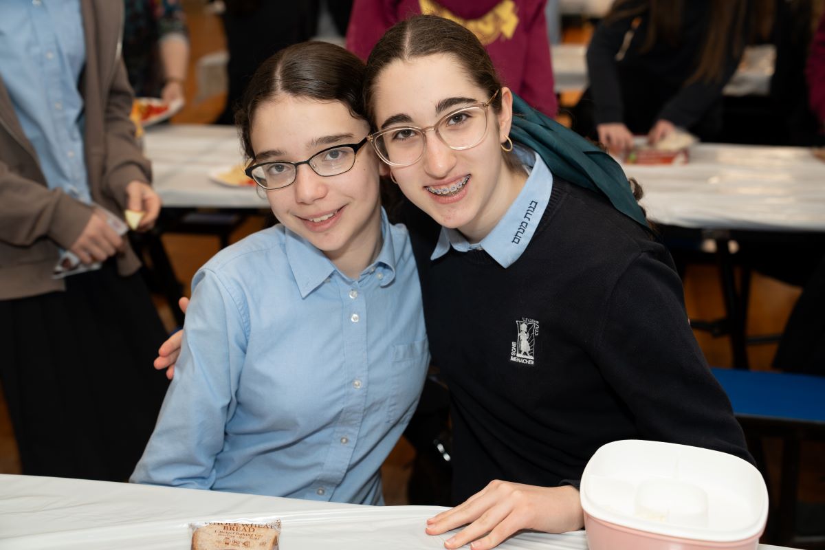 Bnos Menachem-133 Bnos Menachem-133